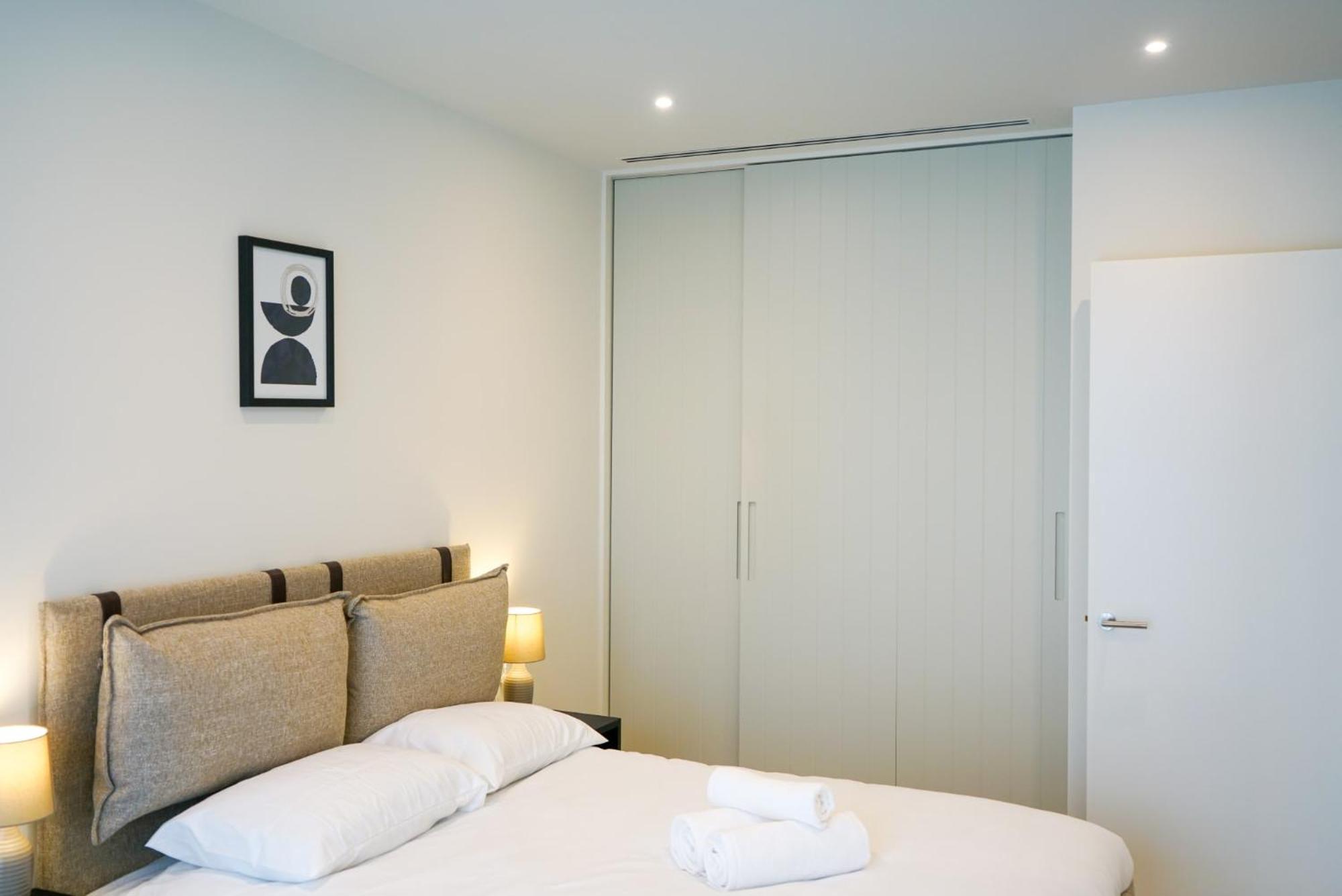 Aparthotel Coppermaker Square In Stratford à Londres Extérieur photo